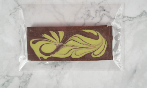 Signature Chocolate Bar 90 - Image 3